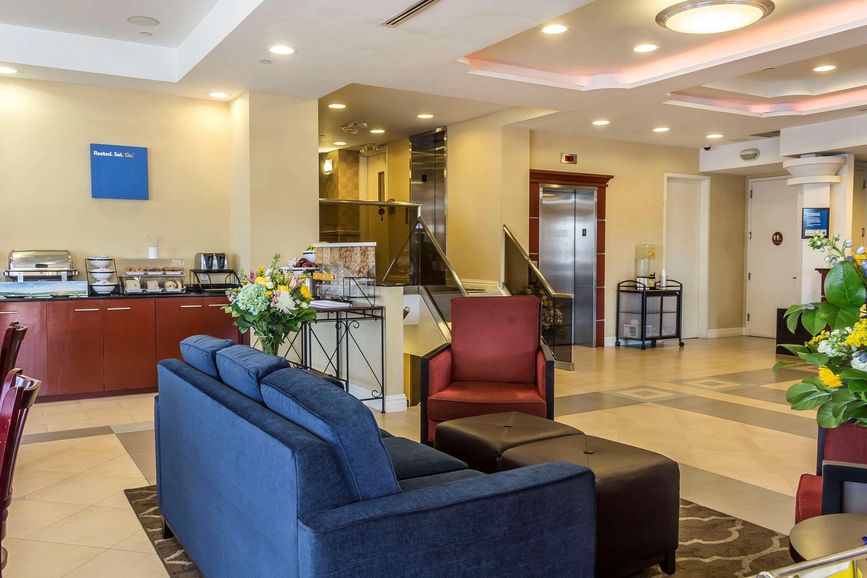 Comfort Inn & Suites Laguardia Airport Nowy Jork Zewnętrze zdjęcie